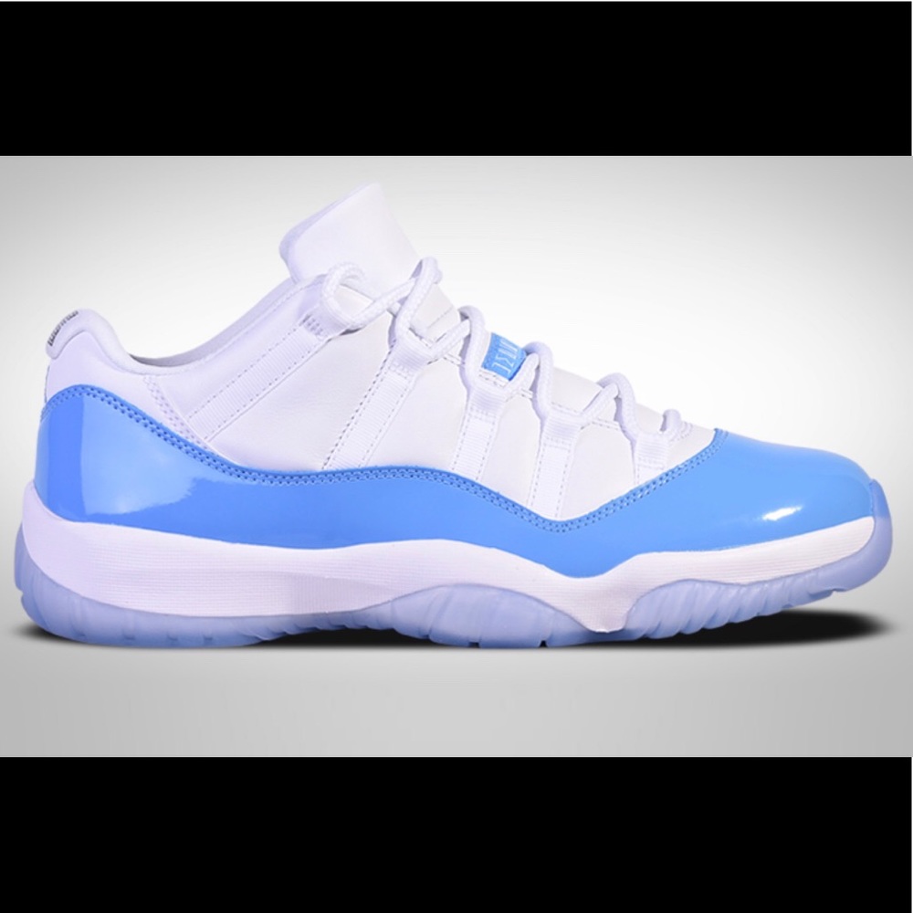 COPY - Jordan 11 retro low university blue